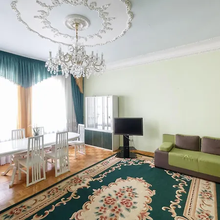 3 кімнати вулиця січових стрільців 17 центр Lwów