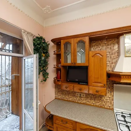 3 кімнати вулиця січових стрільців 17 центр *